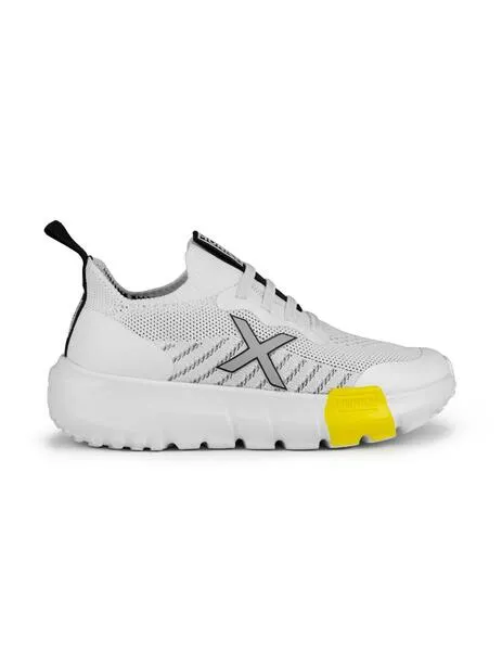 Munich Jony Kid 01 White Black Kids Shoes.