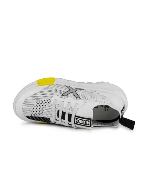 Munich Jony Kid 01 White Black Kids Shoes.